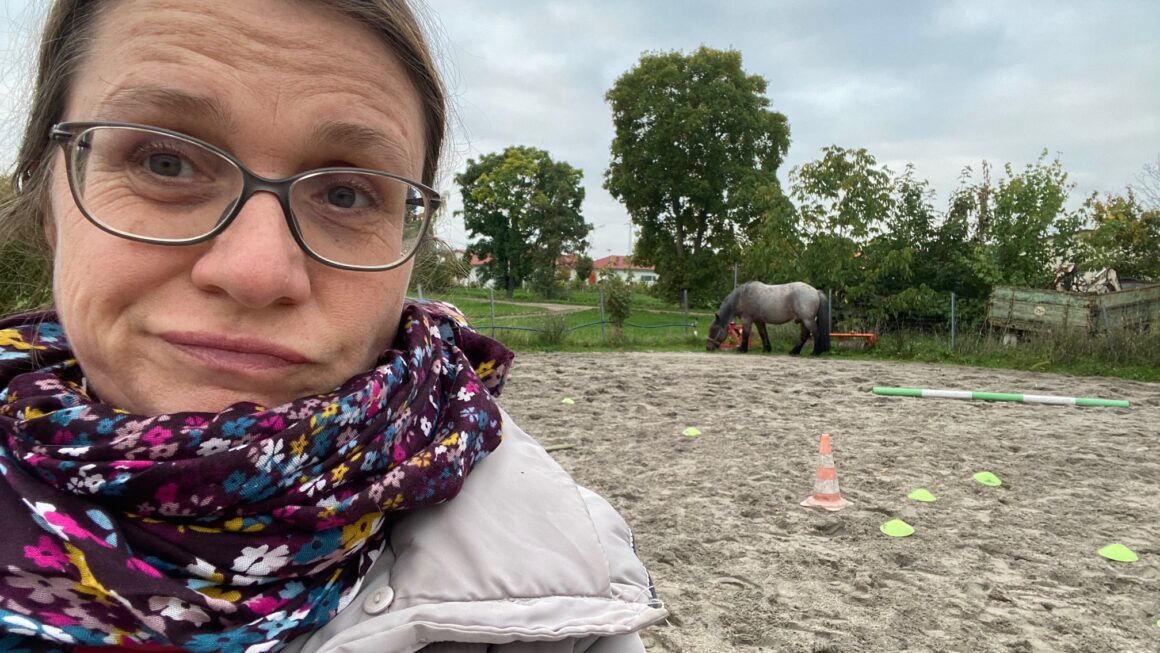 Hindernistraining auf Lukas-Art – mit Graspausen und guter Laune